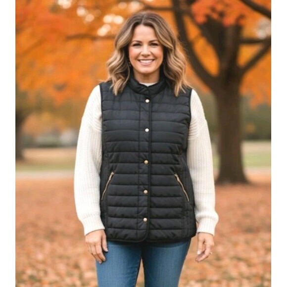 Style&co. Black Quilted Puffer Vest Women's Size 3X Gold Snaps & Zipper Everyday - Picture 1 of 13